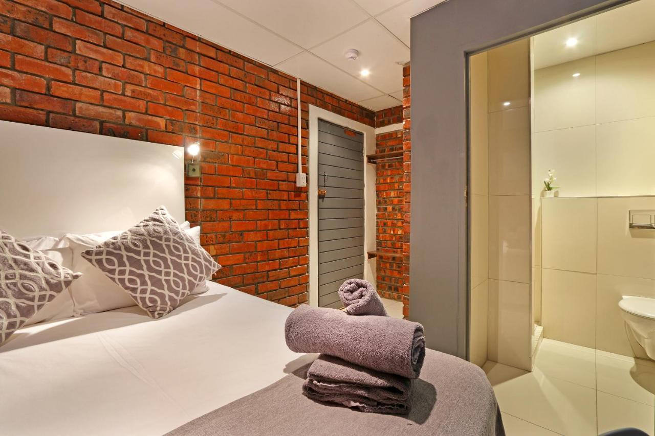 The Rhino Hotel & Apartments Cidade Do Cabo Exterior foto